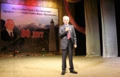 80 лет исполнилось заслуженному учителю Дагестана Махмуду Абдулкеримову