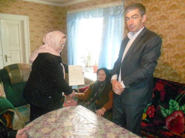Вдова ветерана ВОВ Шехер Рагимова получила субсидию на жилье (Фото)