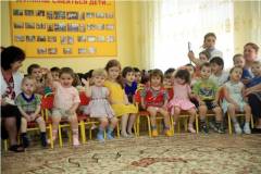 Анатолий Карибов посетил республиканский дом ребенка (Фото)