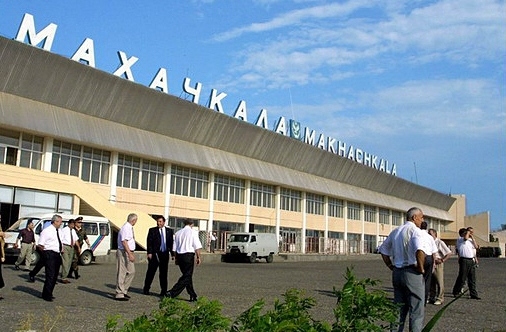 Сулейман Керимов купил аэропорт Махачкалы