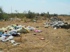 Возле реки Самур обнаружена свалка мусора