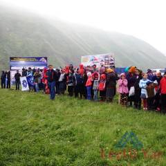 Сотни людей собрались на открытие фестиваля экстремального туризма «Ярыдаг-2016»