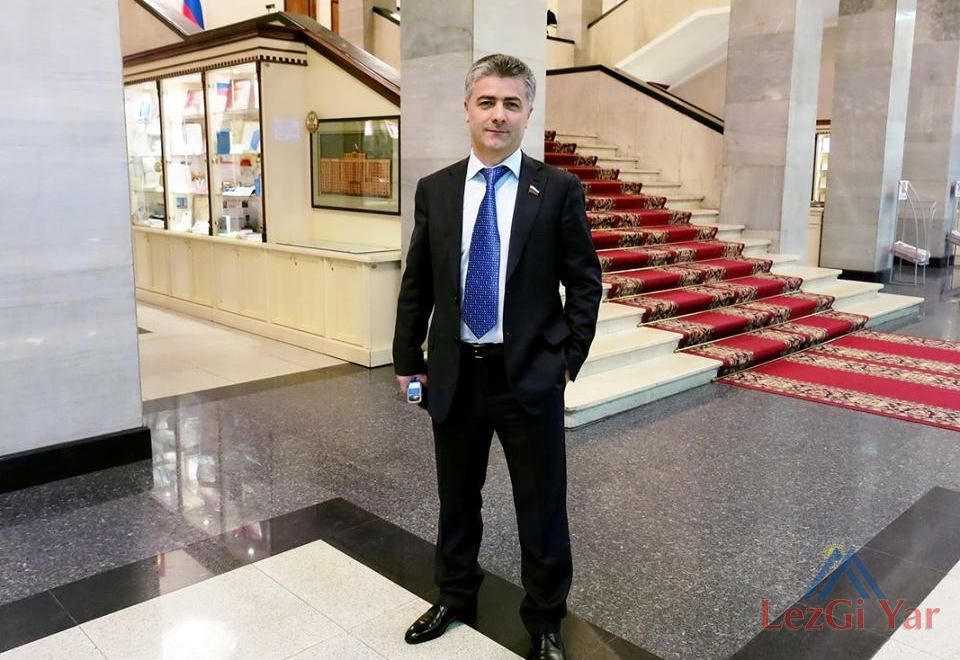 Фаворит предвыборной гонки Мамед Абасов снял свою кандидатуру с выборов в ГД РФ