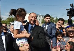 Ильхам Алиев отчитал главу Хачмаза Шамсаддина Ханбабаева (Обновлено)