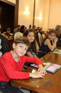 В Баку удачно прошла презентация детской книги Седагет Керимовой на лезгинском языке «Леян мани» (Фото)