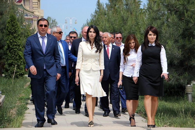 Многочисленная правительственная делегация из РД посетила Хачмазский район
