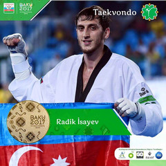 Ильхам Алиев вручил 50-ю золотую медаль Радику Исаеву