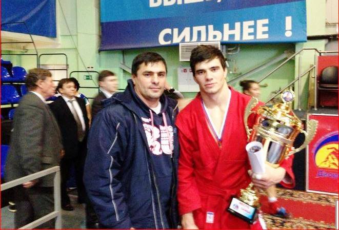 Аслан Курбанов стал трехкратным чемпионом мира по Универсальному бою