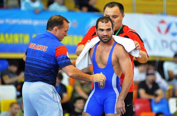 Асадулла Лачинов стал чемпионом Белоруссии по вольной борьбе
