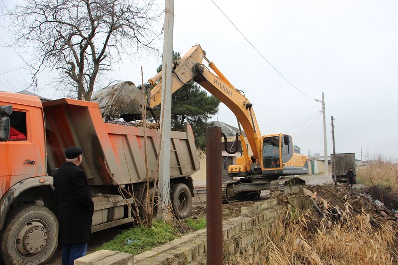 Водоканал «Самур-Дербент» очистили от 20-летнего мусора