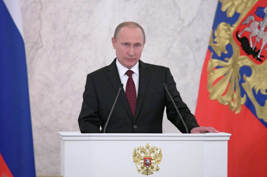 Путин предложил ввести программу строительства культурных комплексов в регионах
