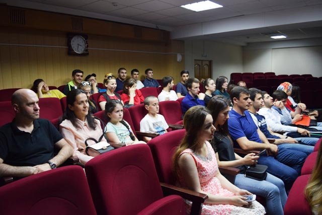 Под эгидой «Союза молодежи Южного Дагестана» состоялся второй кинопоказ