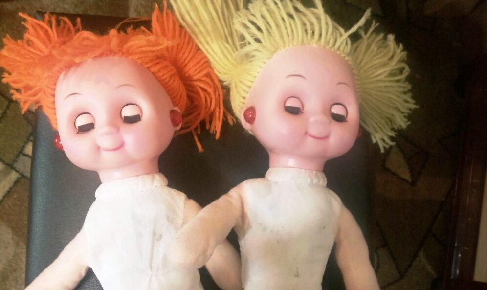 В Ахтынском магазине продают куклы-сюрпризы