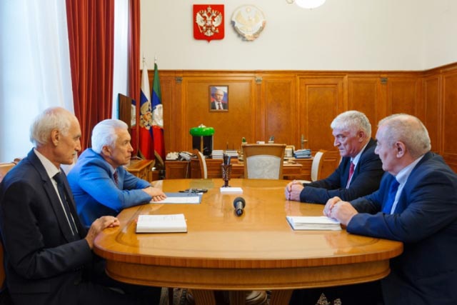 Полутайная встреча Азима Ярахмедова с генералами