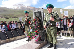 Как отметили День Победы в самом высокогорном селе Европы - Куруш (Фото)