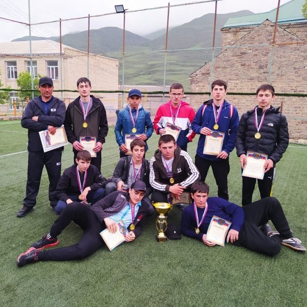 lezgi-yar.ru, В Курахском районе прошёл турнир по мини футболу среди школ