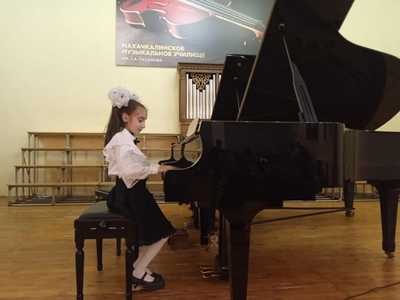 Светлана Гамидова стала призером Республиканского конкурса пианистов