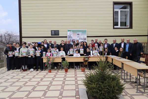 1 апреля провели 80-летний юбилей табасаранского поэта Шамиля Казиева