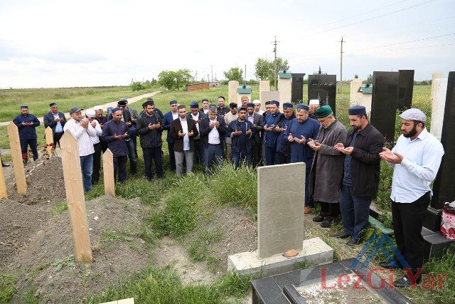 В Куруше почтили память шахида Мухаммада-хаджи Хидирова