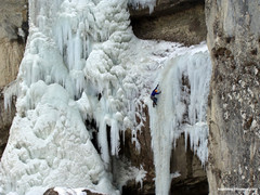 10 причин побывать в Кусаре: «Шахдаг», замерзший водопад, афарар и кюлютар (фото)