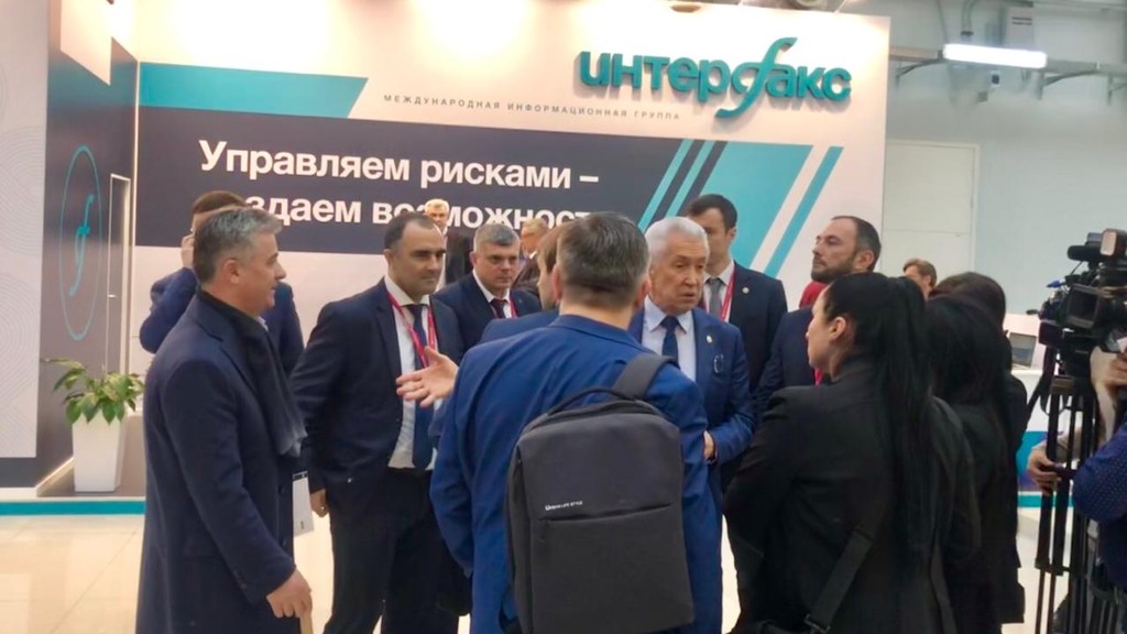 Медведев, Абасов и Сигал на полях крупнейшего форума в Сочи
