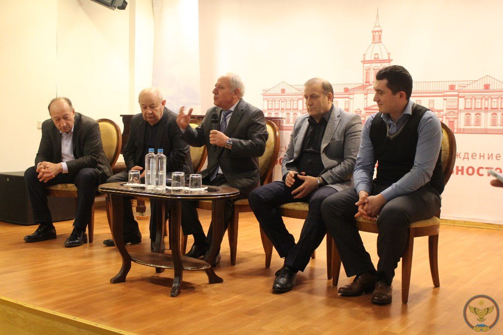 В Москве прошла встреча Совета ФЛНКА с молодыми патриотами