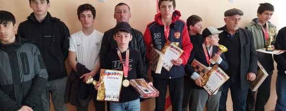 Первый шахматный турнир среди школьников прошёл в Рутульском районе