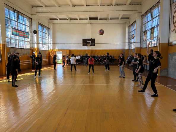 В Касумкенте состоялось первенство по волейболу среди команд девушек
