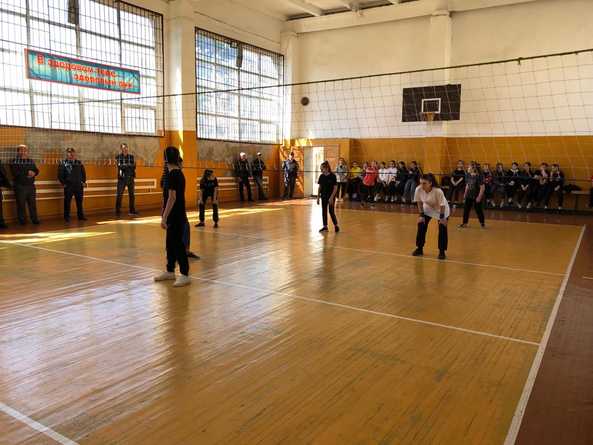 В Касумкенте состоялось первенство по волейболу среди команд девушек