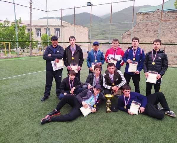 В Курахском районе прошёл турнир по мини футболу среди школ